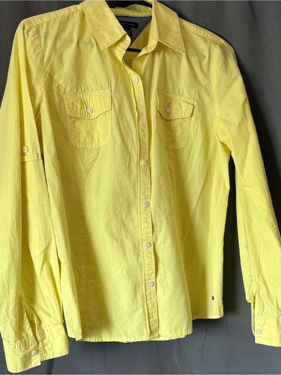 Tommy Hilfiger Tops - Tommy Hilfiger Women’s Yellow Button-Up Long-Sleeve Shirt